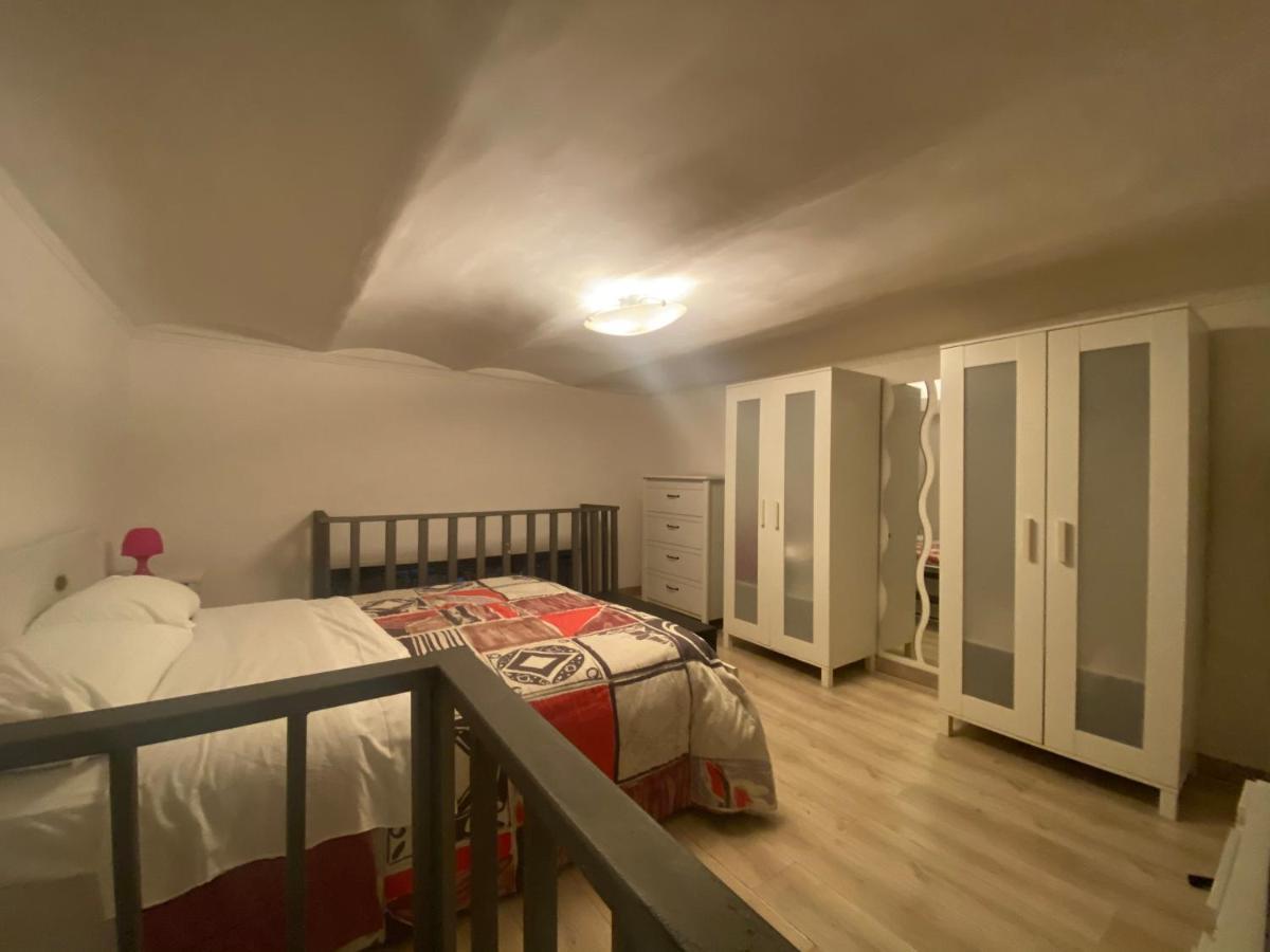 Capodichino Guest House Napoli Ngoại thất bức ảnh